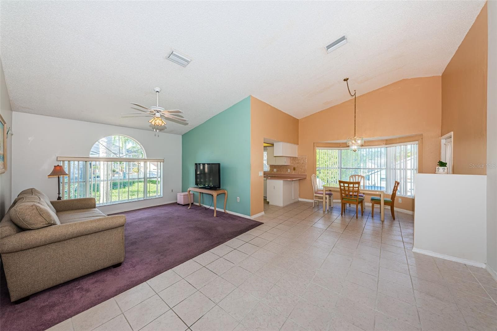 Great Room - 812 HIGH POINT CT, TARPON SPRINGS