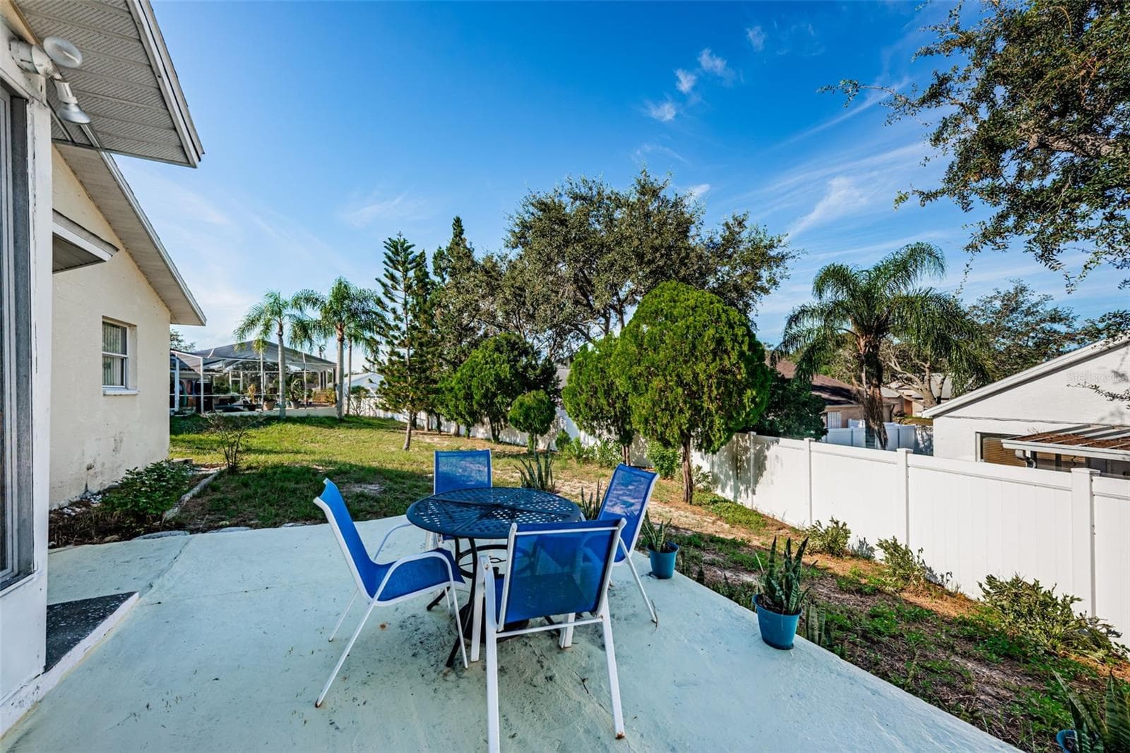 Outdoor Patio Slab - 812 HIGH POINT CT, TARPON SPRINGS