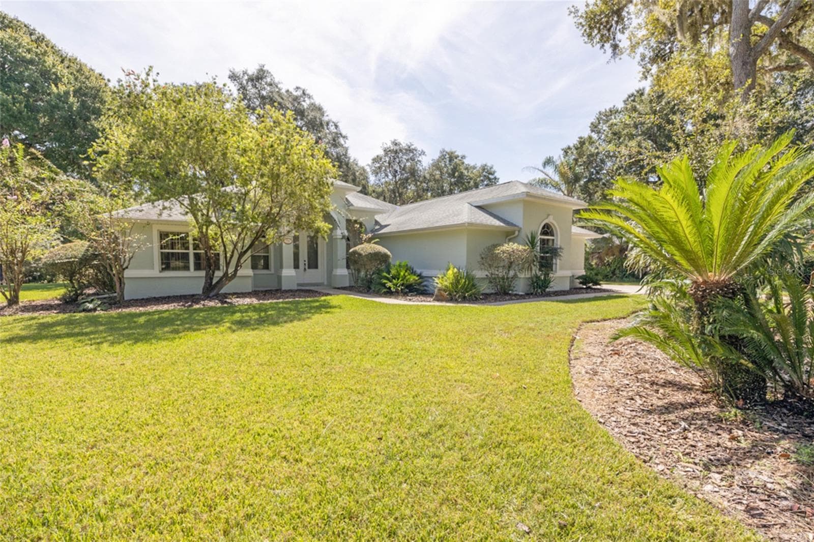 Front yard - 3755 CARRICK DR, ORMOND BEACH