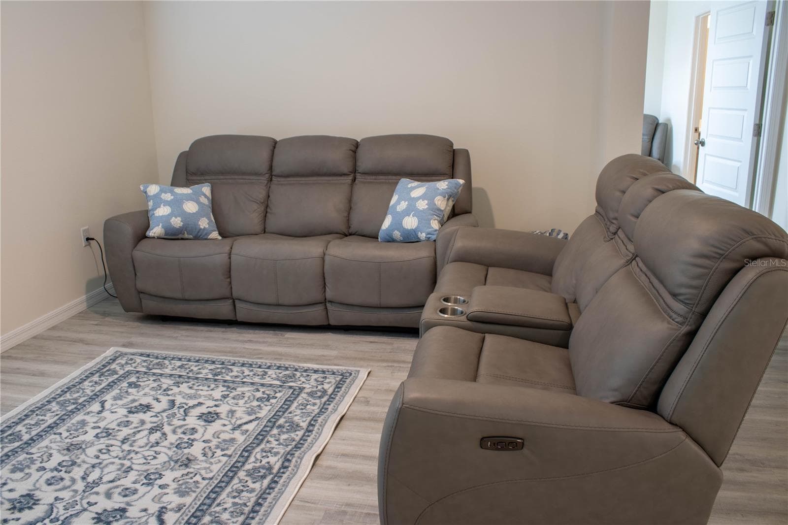 Single Family Residence at 5218 ORCHARD ORIOLE LOOP, BARTOW, photo 15 of 33