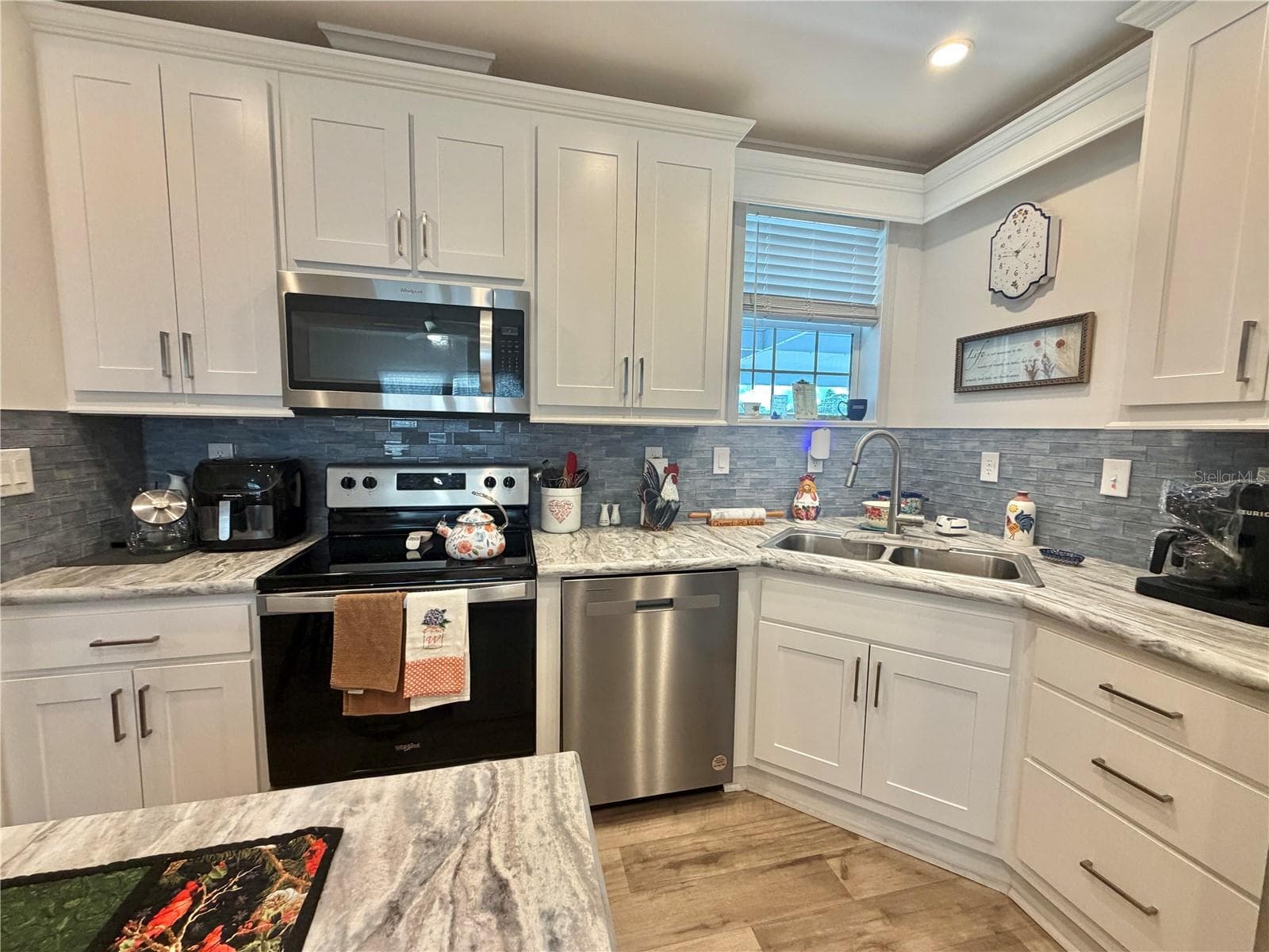 Manufactured Home at 198 JACARANDA DR, LEESBURG, photo 20 of 63