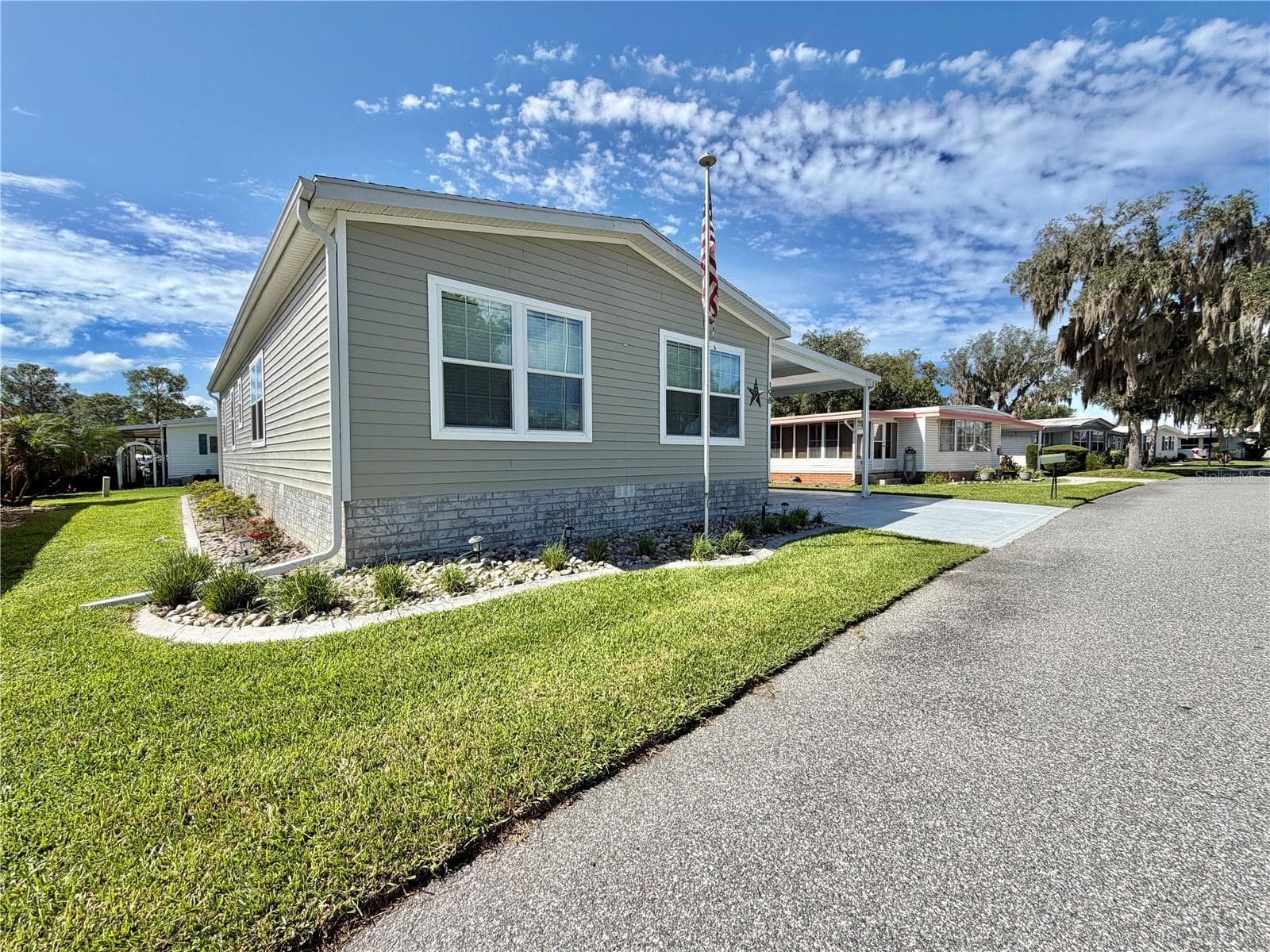 Manufactured Home at 198 JACARANDA DR, LEESBURG, photo 57 of 63