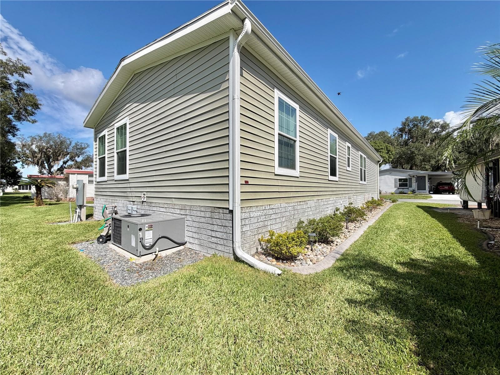 Manufactured Home at 198 JACARANDA DR, LEESBURG, photo 59 of 63