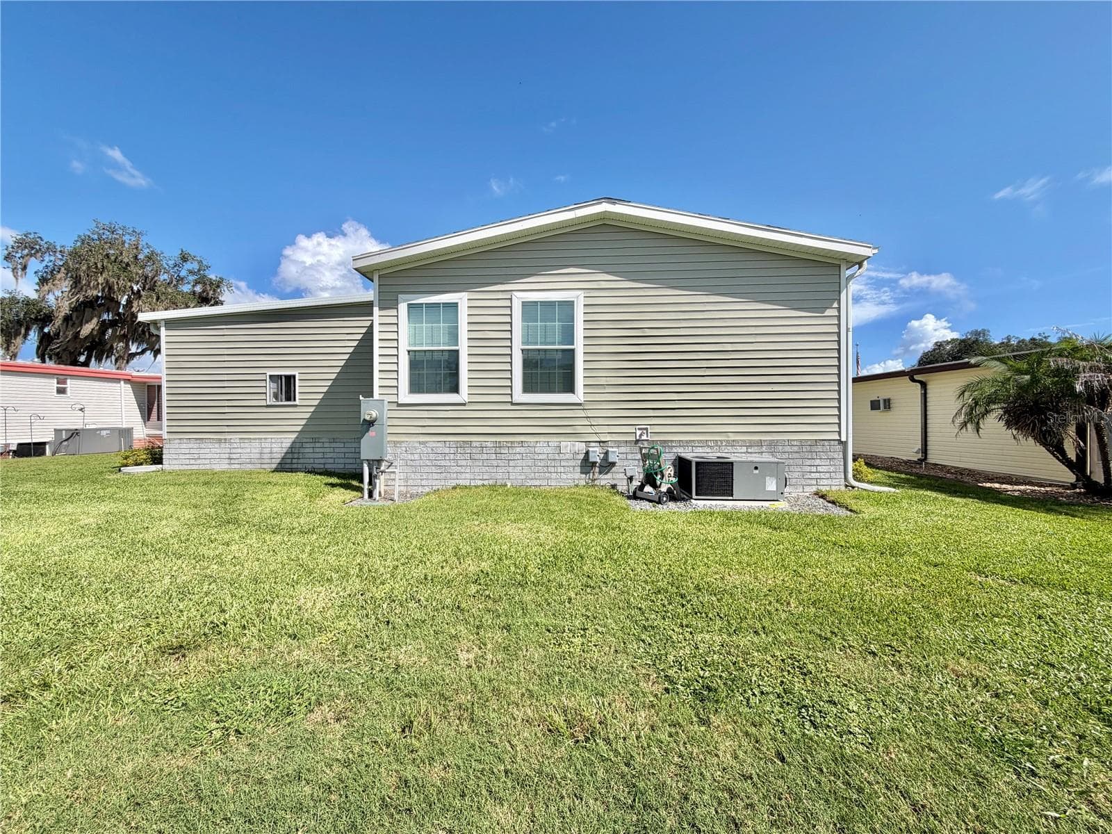 Manufactured Home at 198 JACARANDA DR, LEESBURG, photo 60 of 63