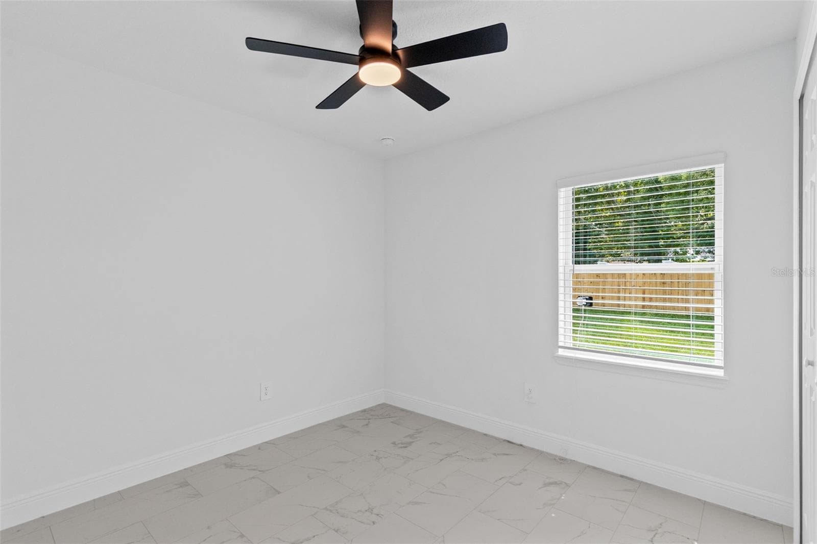 Single Family Residence at 4410 CHATEAU RD, ORLANDO, photo 17 of 27