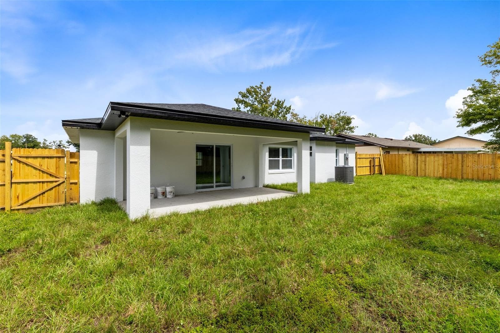 Single Family Residence at 4410 CHATEAU RD, ORLANDO, photo 21 of 27