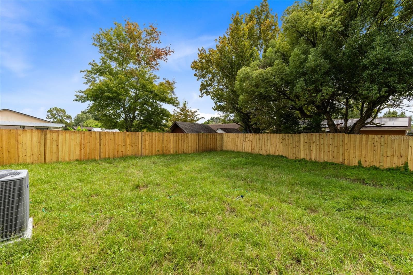 Single Family Residence at 4410 CHATEAU RD, ORLANDO, photo 22 of 27
