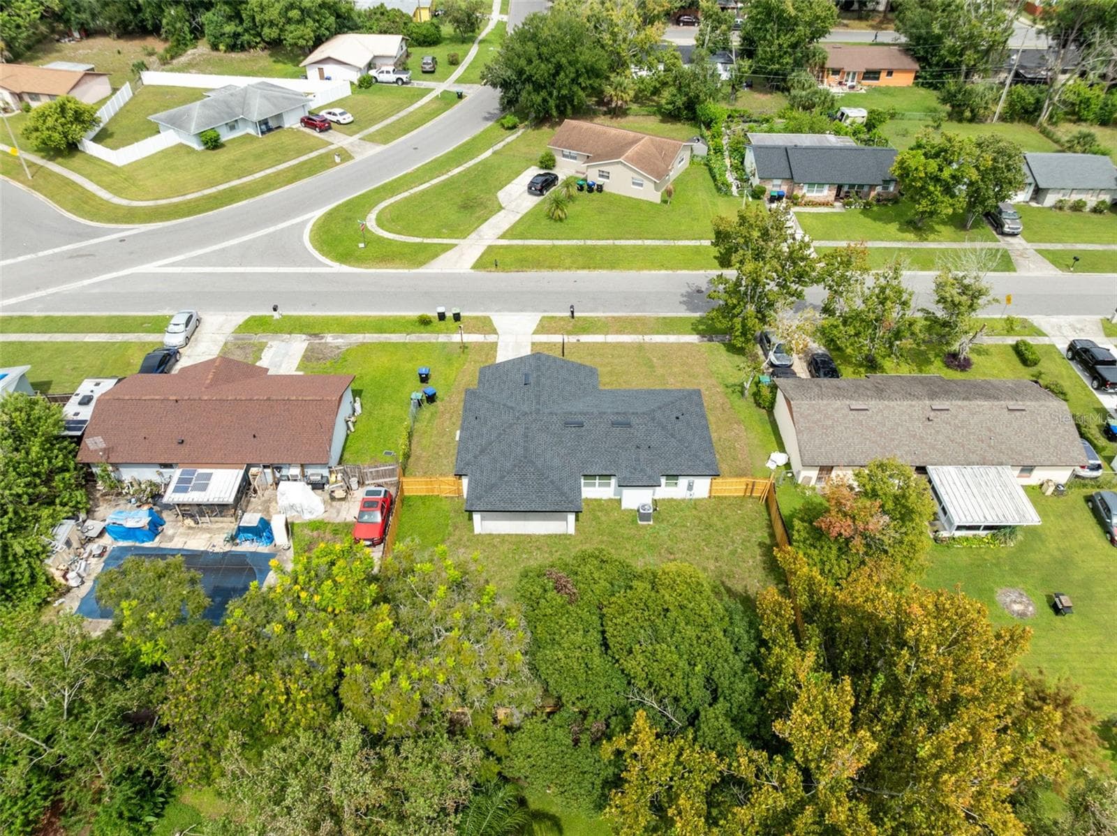 Single Family Residence at 4410 CHATEAU RD, ORLANDO, photo 26 of 27