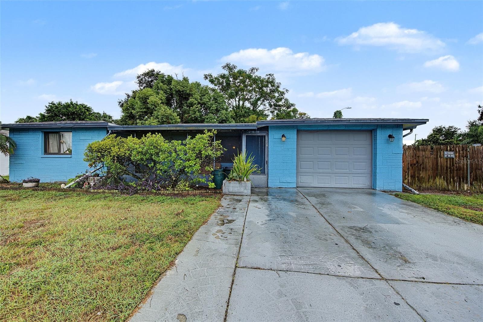 7234 ASHWOOD DR