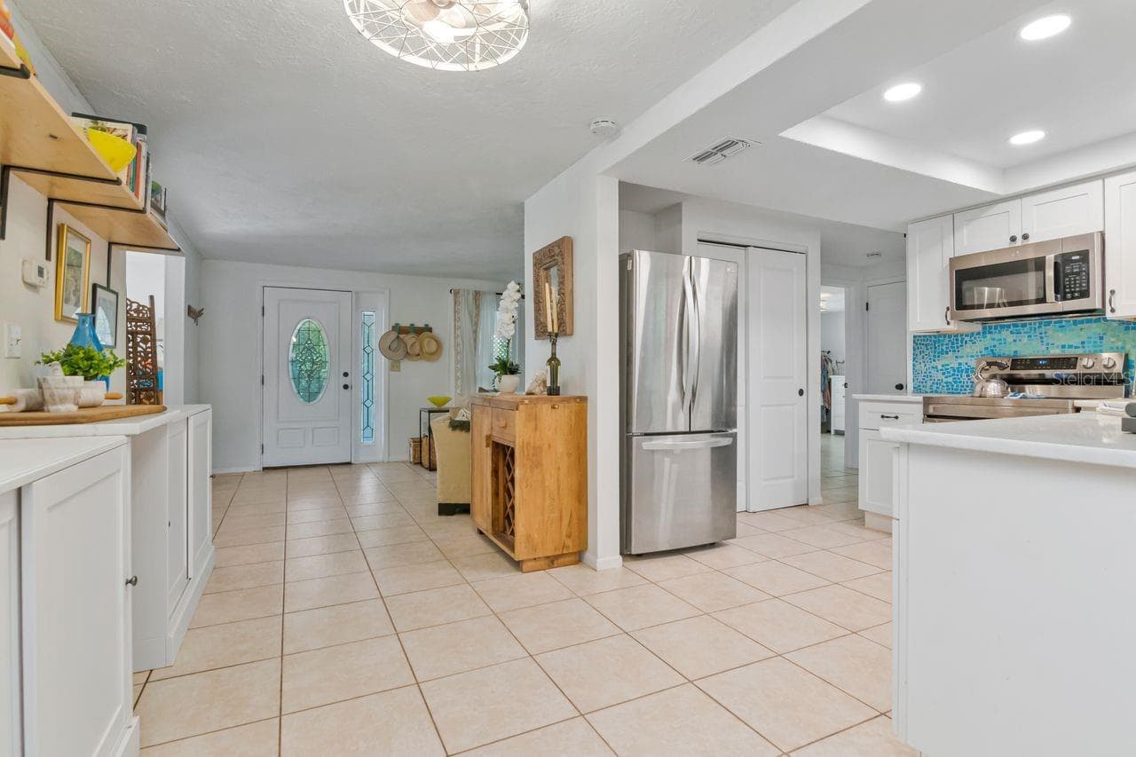 Single Family Residence at 11005 HARDING DR, PORT RICHEY, photo 20 of 51