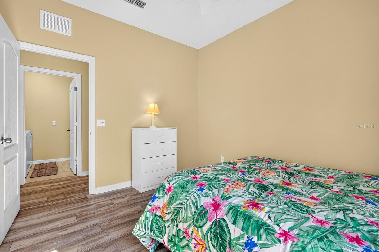 Single Family Residence at 1475 BLUE HORIZON CIR, BRADENTON, photo 16 of 40