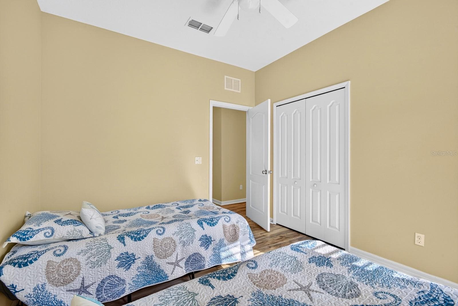 Single Family Residence at 1475 BLUE HORIZON CIR, BRADENTON, photo 21 of 40