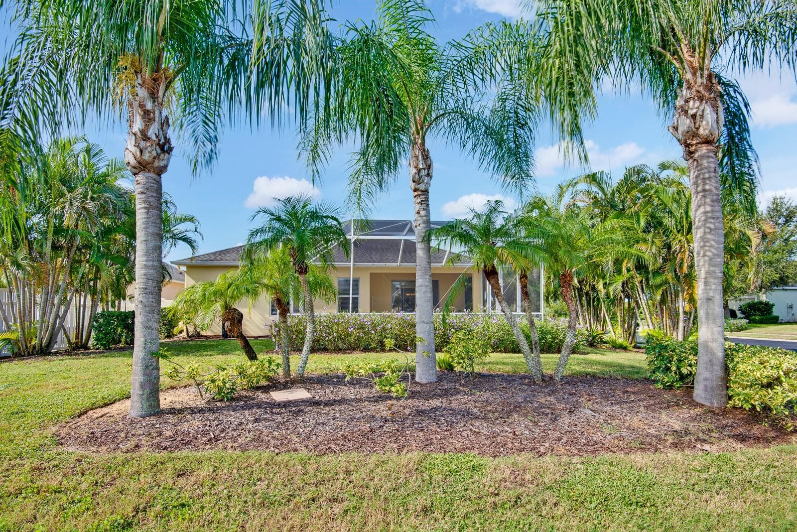 Single Family Residence at 1475 BLUE HORIZON CIR, BRADENTON, photo 31 of 40