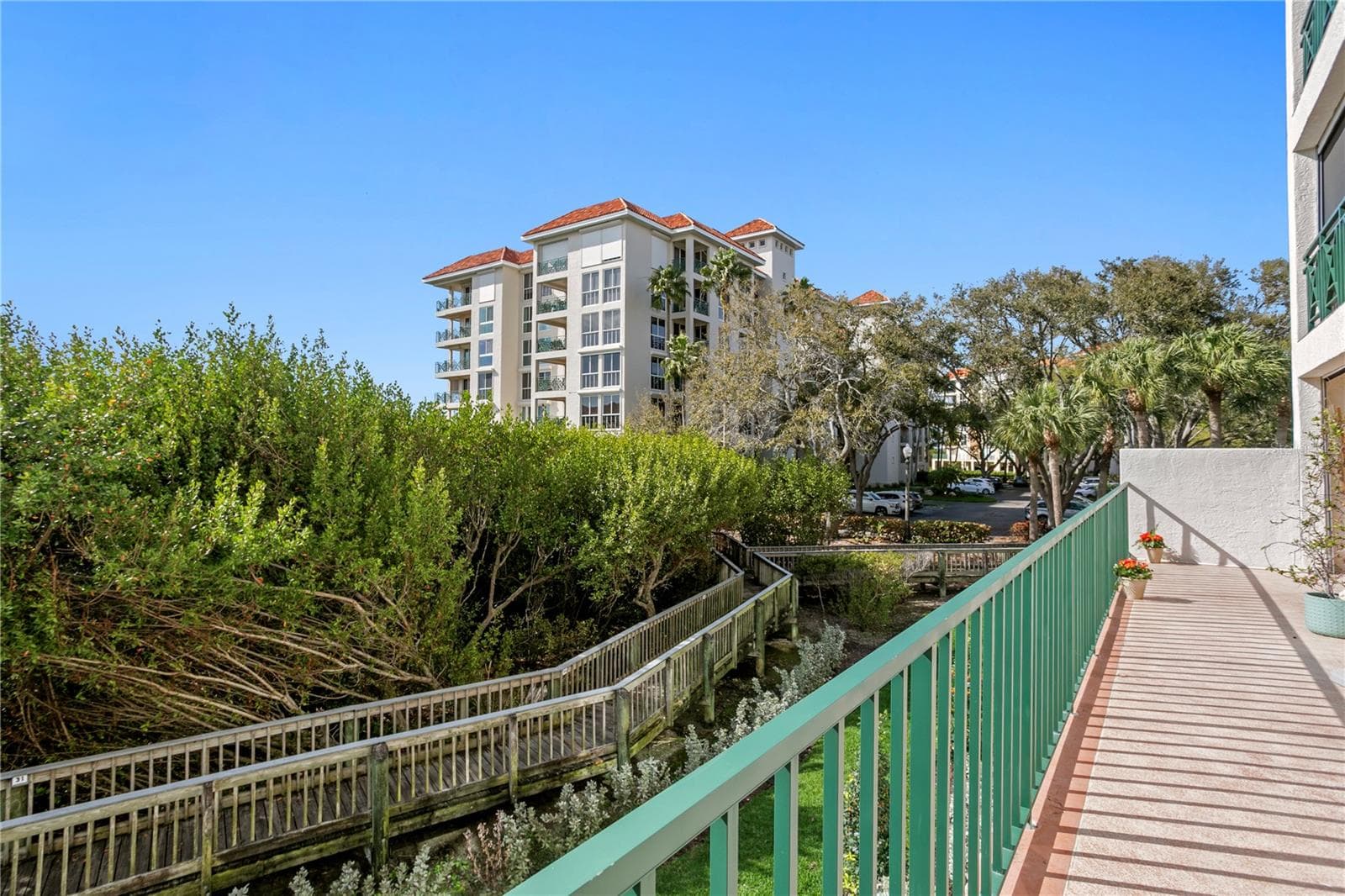 extended Outdoor Deck - 4750 DOLPHIN CAY LN S #107, ST PETERSBURG