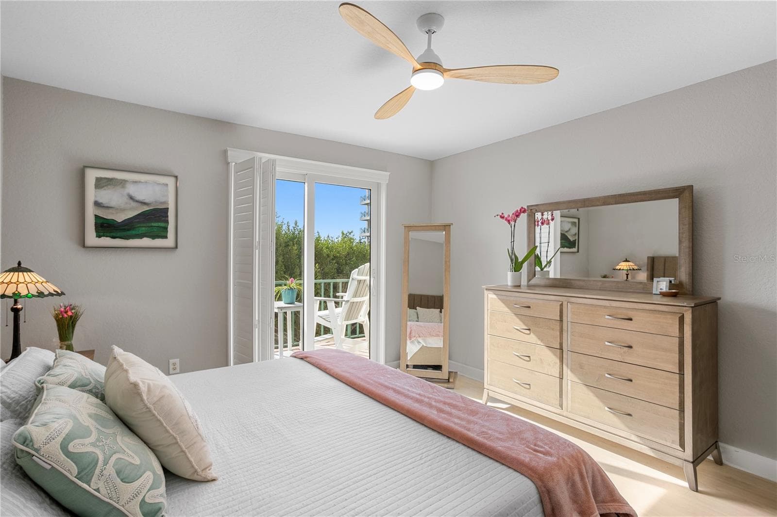 Condominium at 4750 DOLPHIN CAY LN S #107, ST PETERSBURG, photo 28 of 63