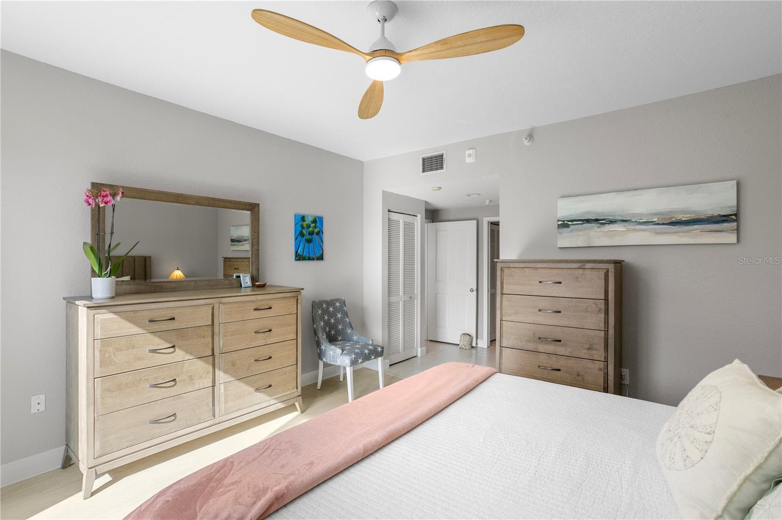 Condominium at 4750 DOLPHIN CAY LN S #107, ST PETERSBURG, photo 29 of 63