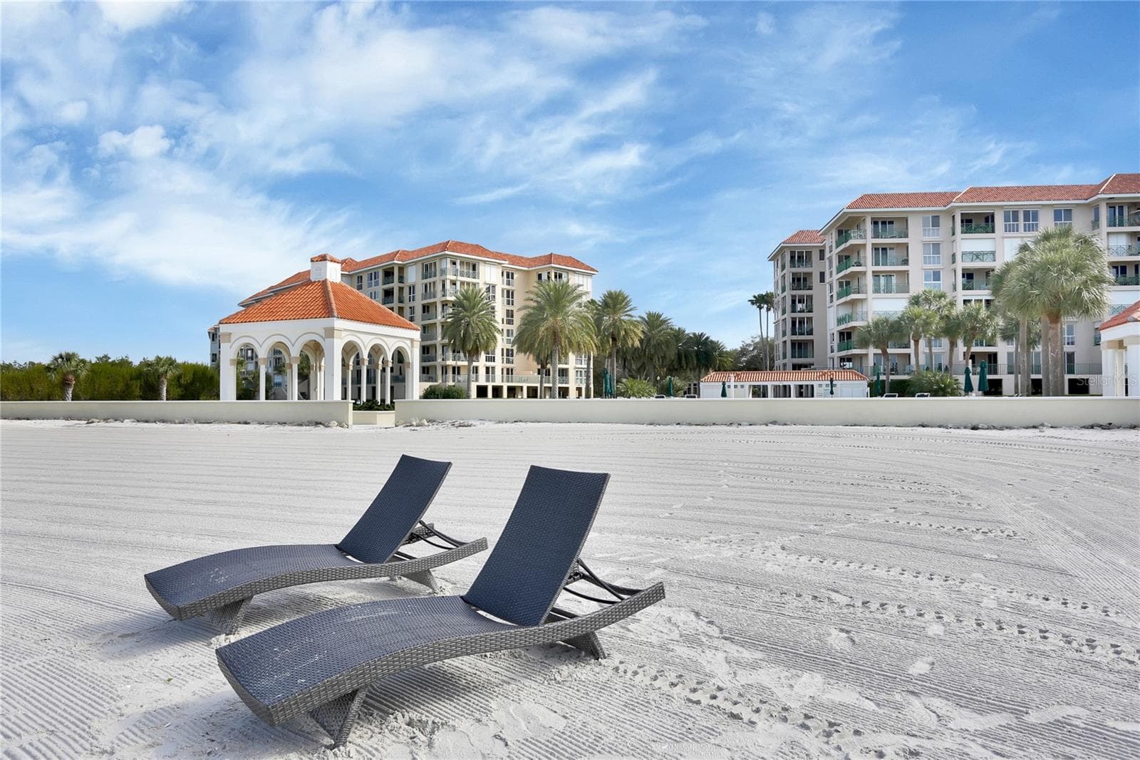 Private beach - 4750 DOLPHIN CAY LN S #107, ST PETERSBURG