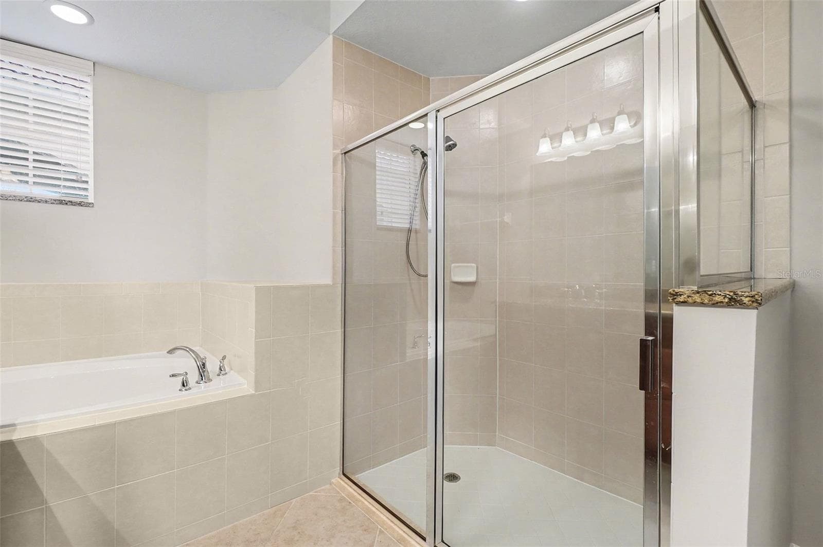 Condominium at 4728 CLUB DR #101, PORT CHARLOTTE, photo 18 of 53