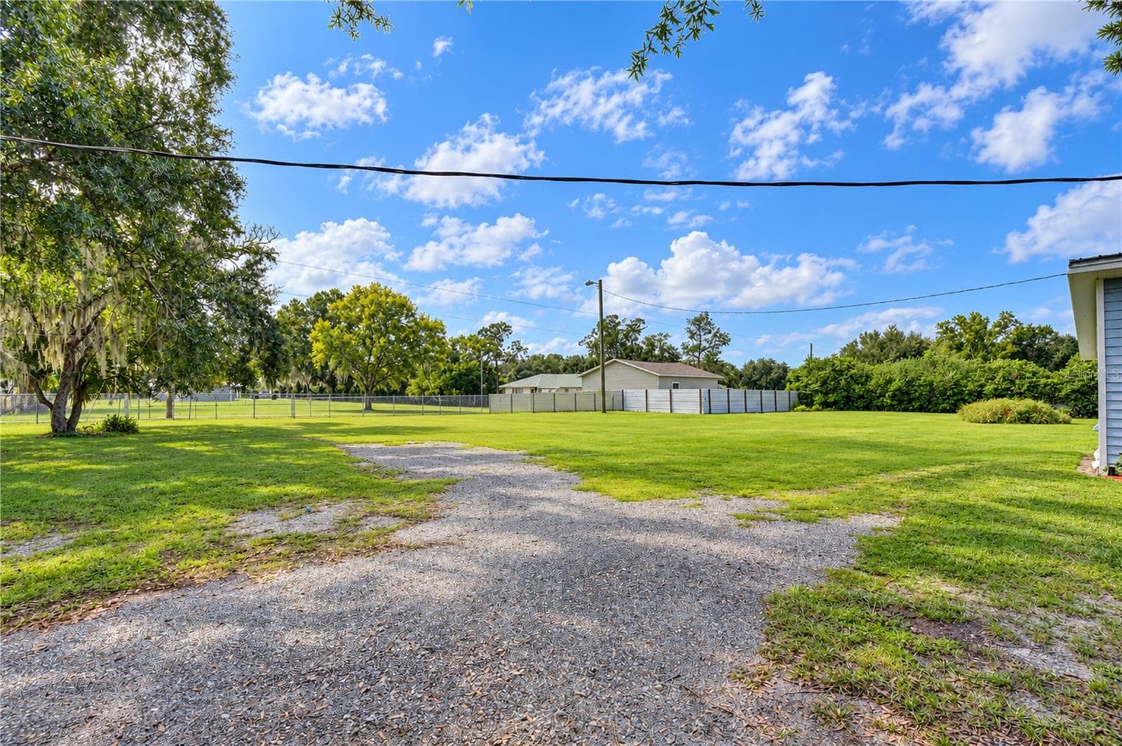 three septic tanks on the property! - 2901 TURKEY CREEK RD, PLANT CITY