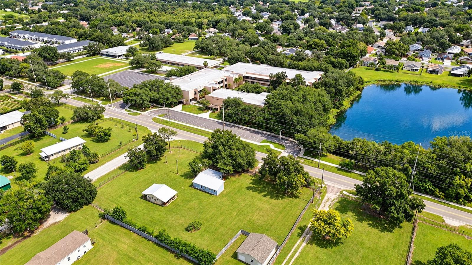 Welcome home! - 2901 TURKEY CREEK RD, PLANT CITY