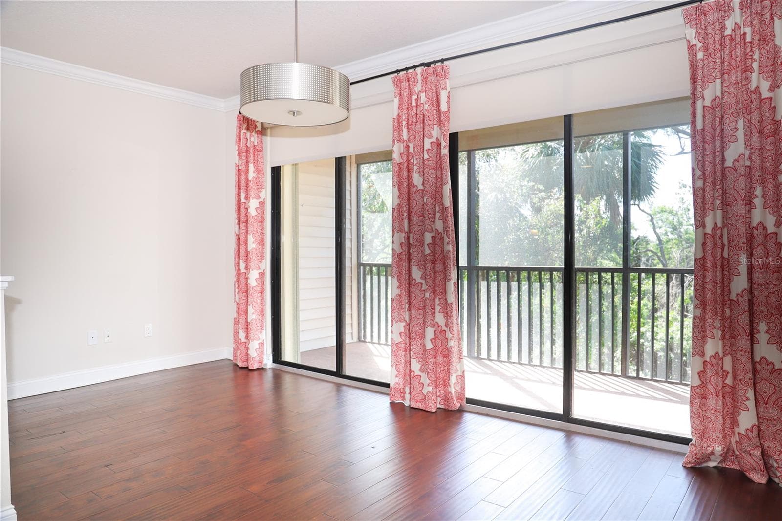 Townhouse at 9705 BAY GROVE LN, TAMPA, photo 16 of 44