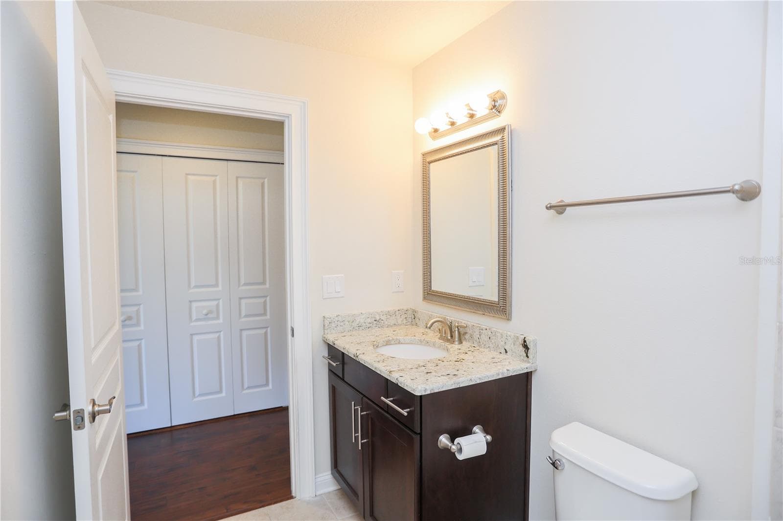 Townhouse at 9705 BAY GROVE LN, TAMPA, photo 37 of 44