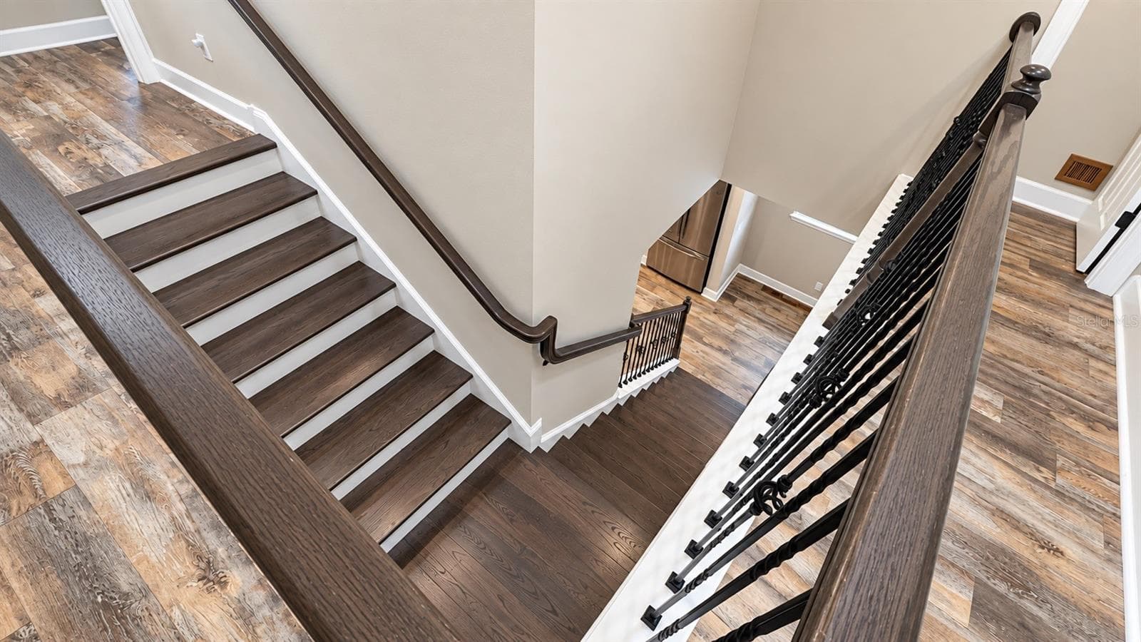 Single Family Residence at 832 GOLFVIEW ST, ORLANDO, photo 20 of 32