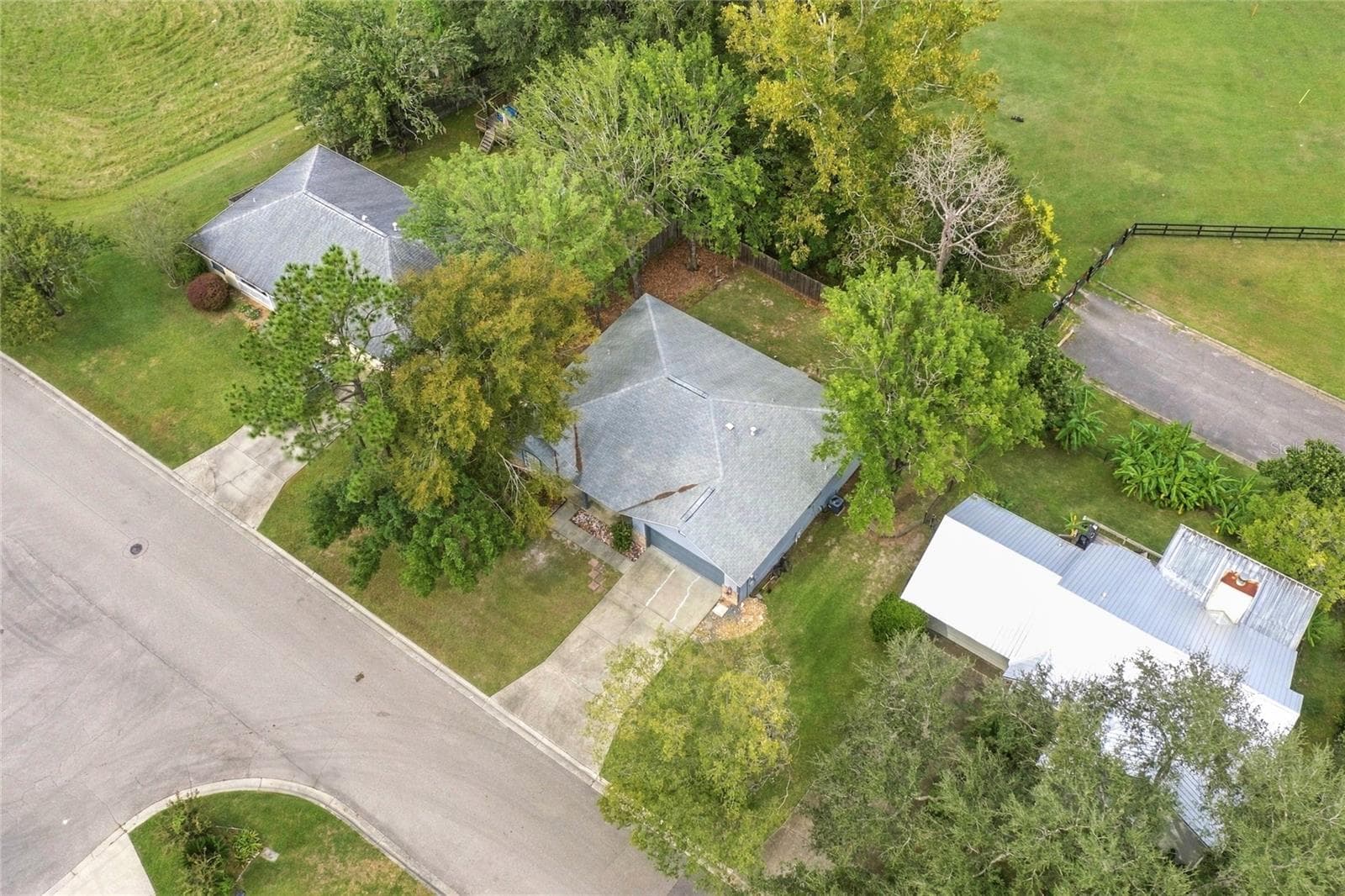 Single Family Residence at 8630 NW 35TH RD, GAINESVILLE, photo 4 of 62