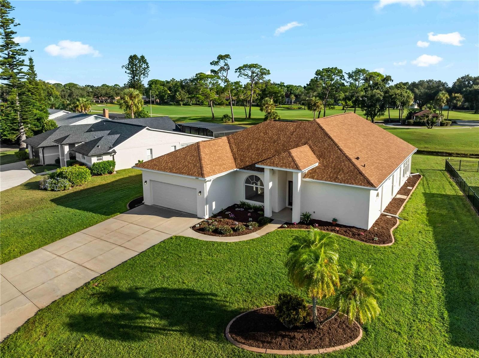 Single Family Residence at 5121 PALM AIRE DR, SARASOTA, photo 5 of 45