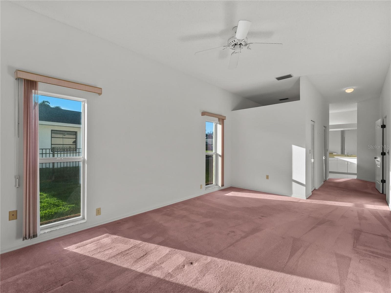 Primary Bedroom - 5121 PALM AIRE DR, SARASOTA