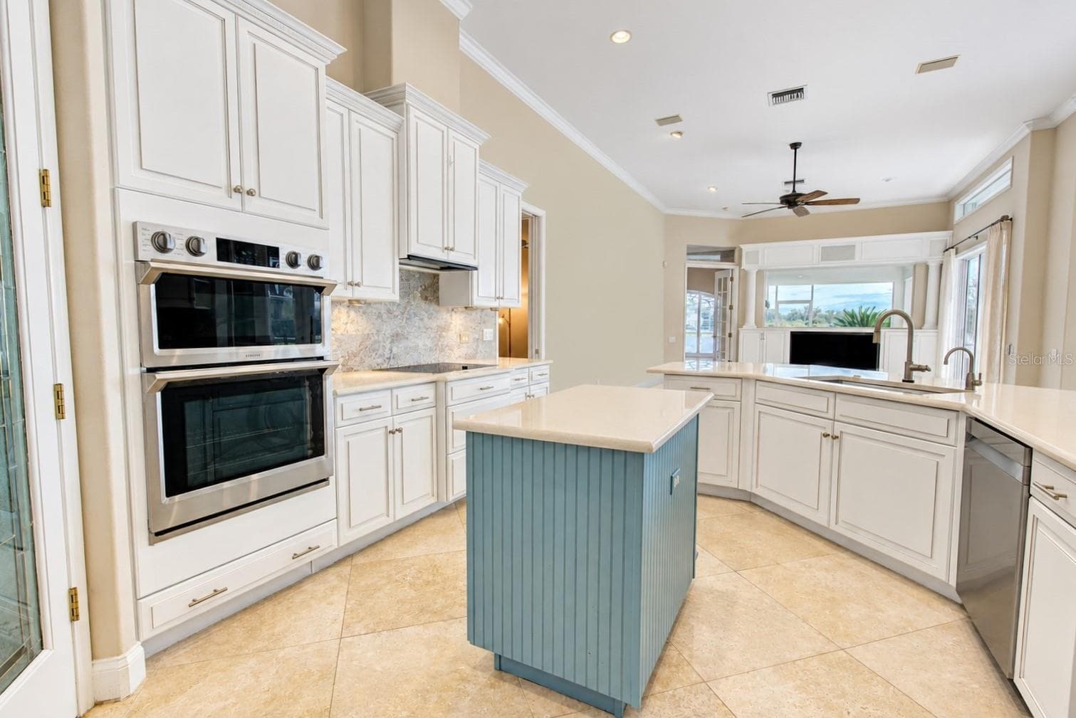 Single Family Residence at 269 SADDLEWORTH PL, LAKE MARY, photo 10 of 43