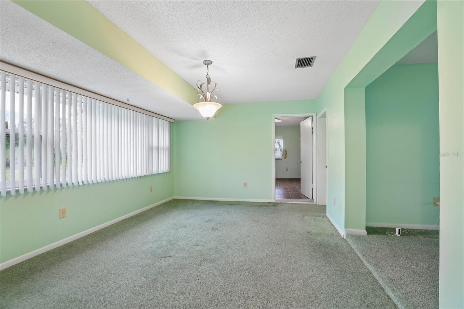 Single Family Residence at 1722 W DEL WEBB BLVD, SUN CITY CENTER, photo 12 of 58