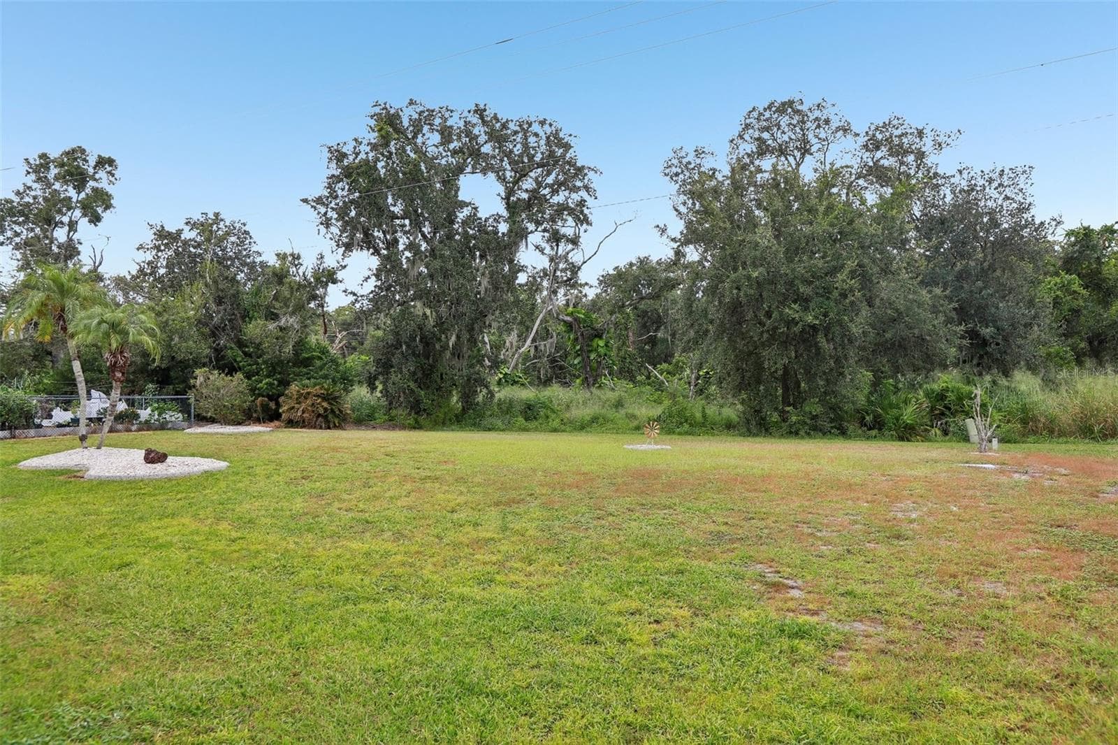 Single Family Residence at 1722 W DEL WEBB BLVD, SUN CITY CENTER, photo 37 of 58