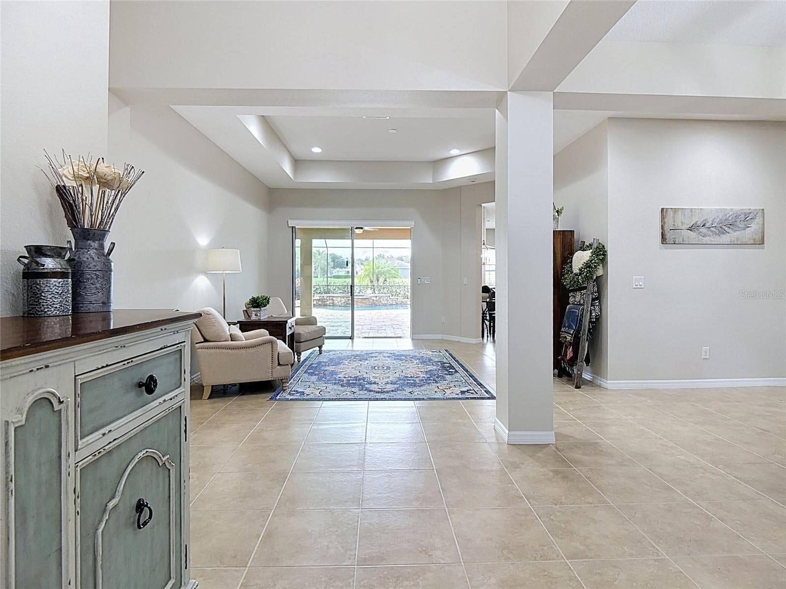 Foyer - Beautiful Entry - 17014 E 2ND AVE, BRADENTON