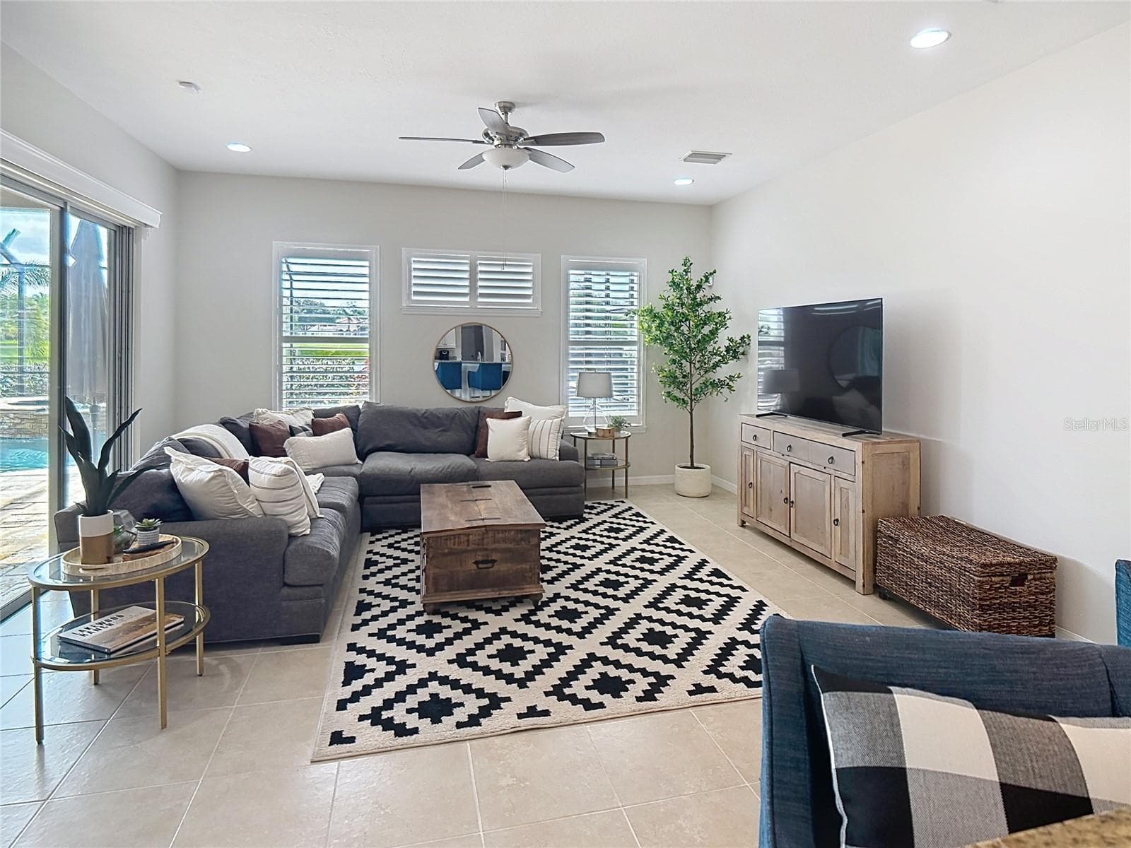 Single Family Residence at 17014 E 2ND AVE, BRADENTON, photo 24 of 57