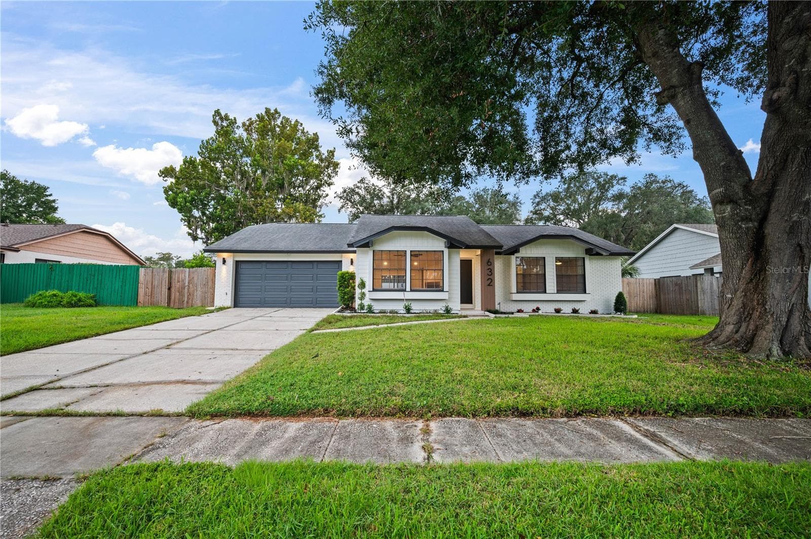 Single Family Residence at 632 TUSKAWILLA POINT LN, WINTER SPRINGS, photo 2 of 40