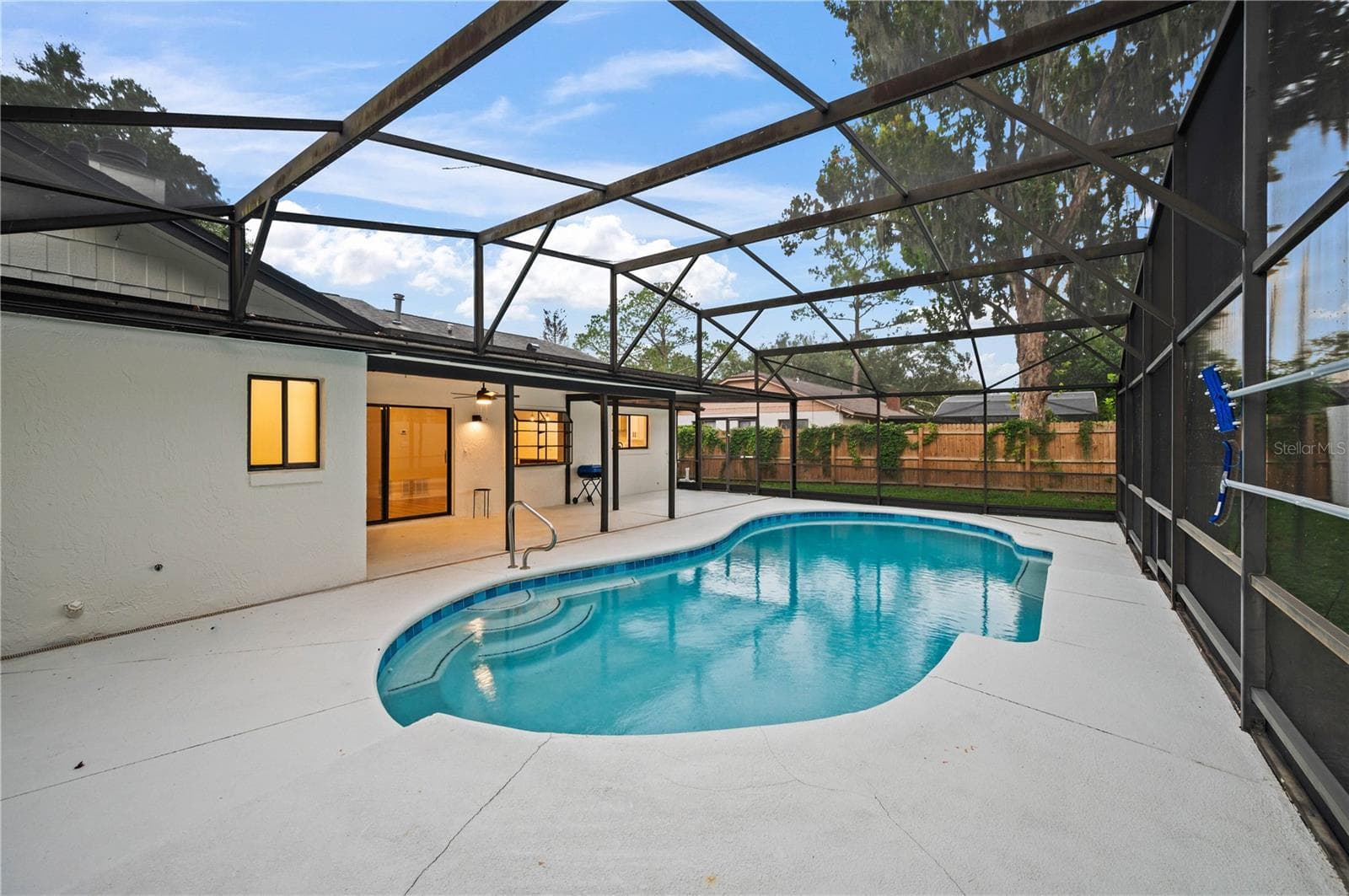 Single Family Residence at 632 TUSKAWILLA POINT LN, WINTER SPRINGS, photo 13 of 40