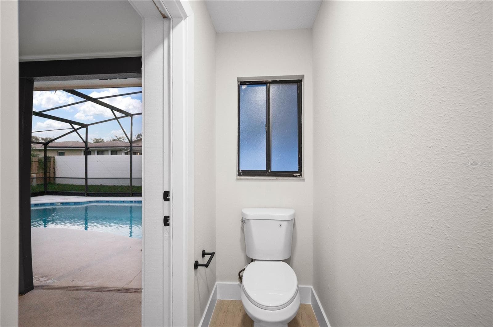 Single Family Residence at 632 TUSKAWILLA POINT LN, WINTER SPRINGS, photo 18 of 40