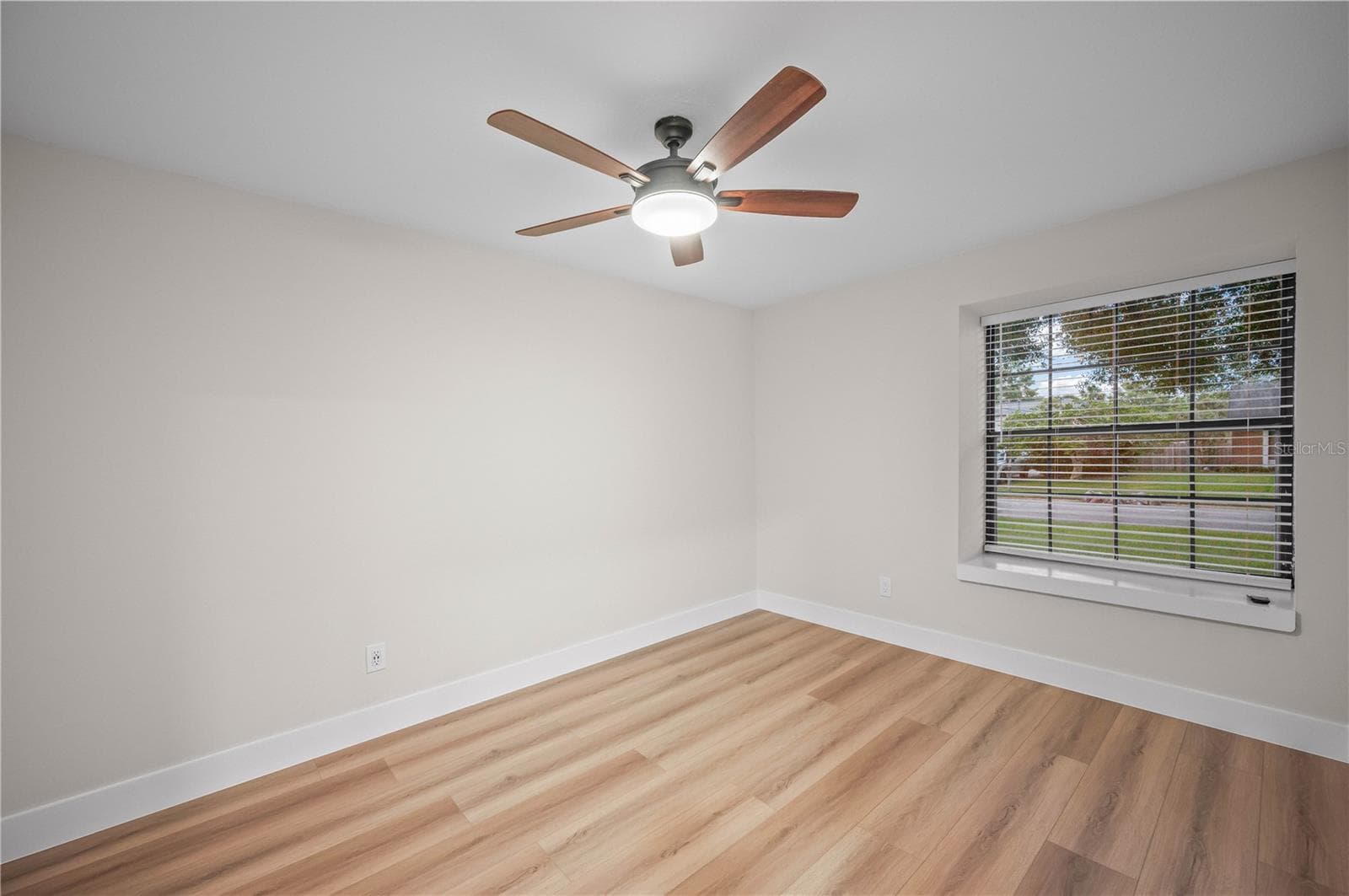 Single Family Residence at 632 TUSKAWILLA POINT LN, WINTER SPRINGS, photo 29 of 40