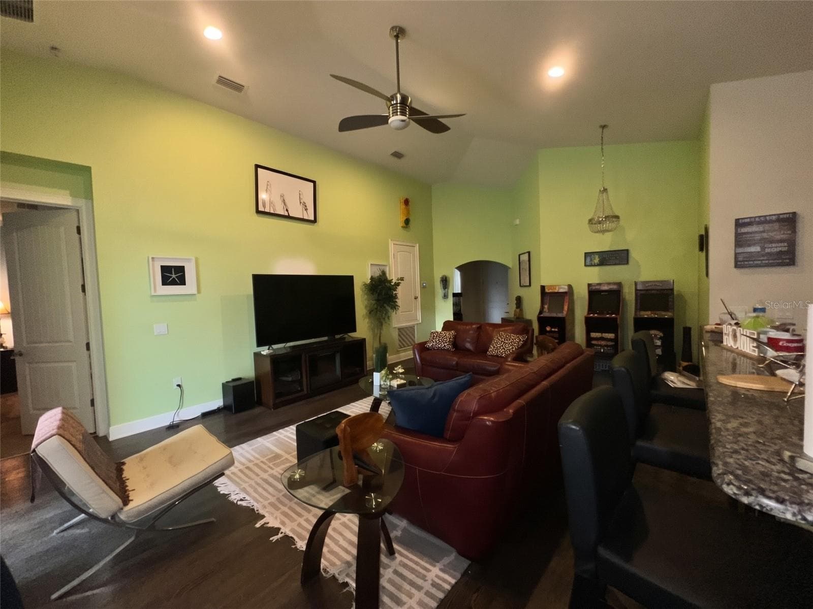 Single Family Residence at 480 BELLISSIMO PL, HOWEY IN THE HILLS, photo 6 of 14