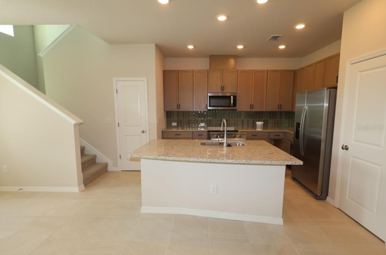 Kitchen **Under Construction - 3542 CASPIAN CHERVIL ST, WESLEY CHAPEL