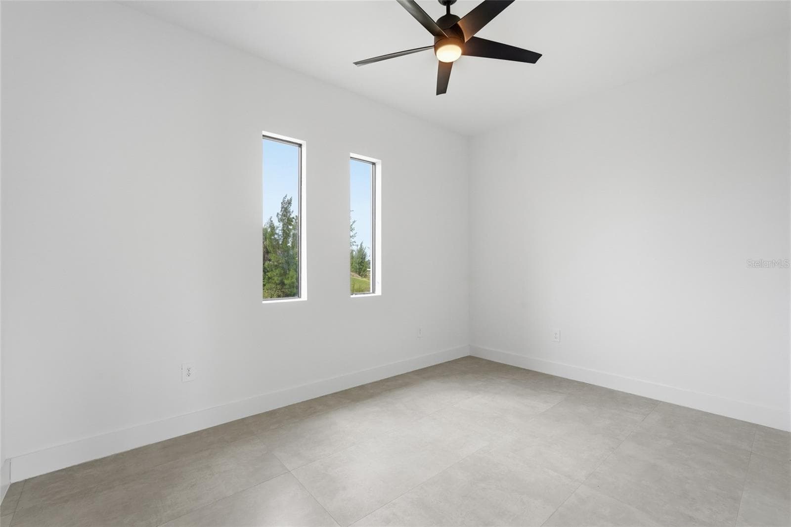 Office/Den - 2026 NW 21ST ST, CAPE CORAL