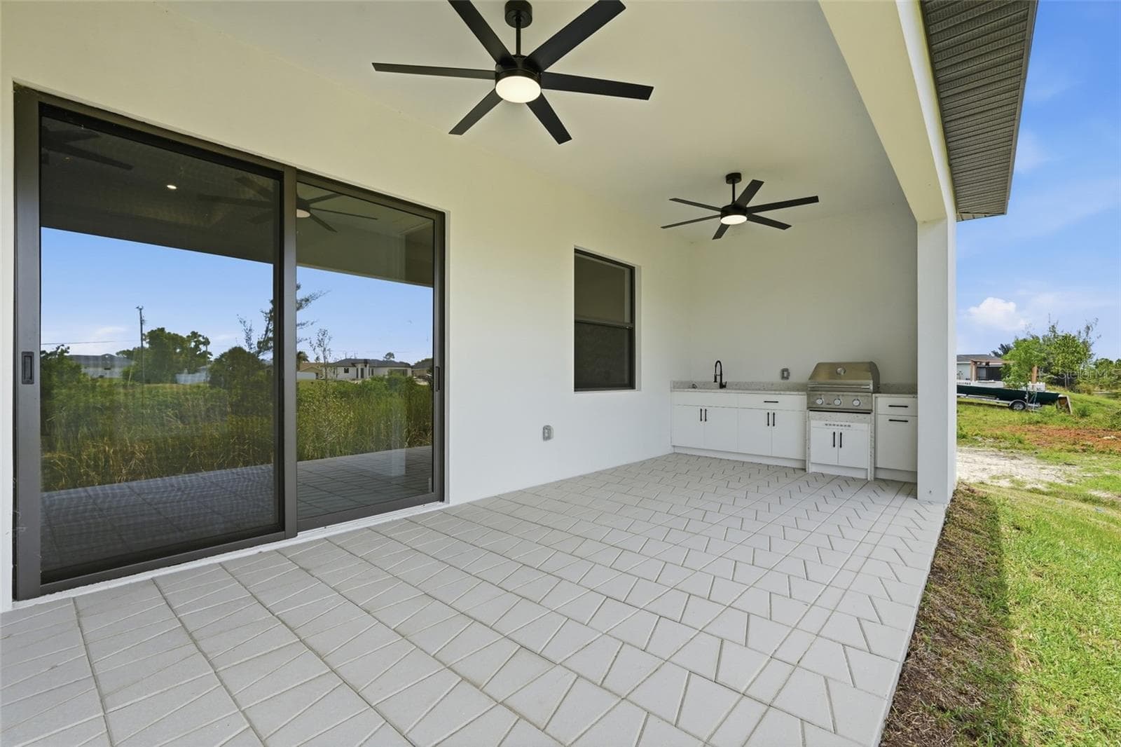 Lanai - 2026 NW 21ST ST, CAPE CORAL