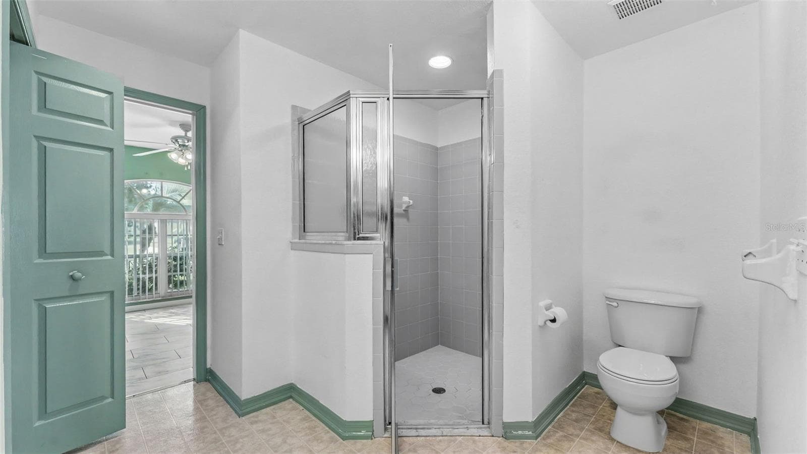 Primary Bath - 7434 BEAUMONT DR, LAKELAND