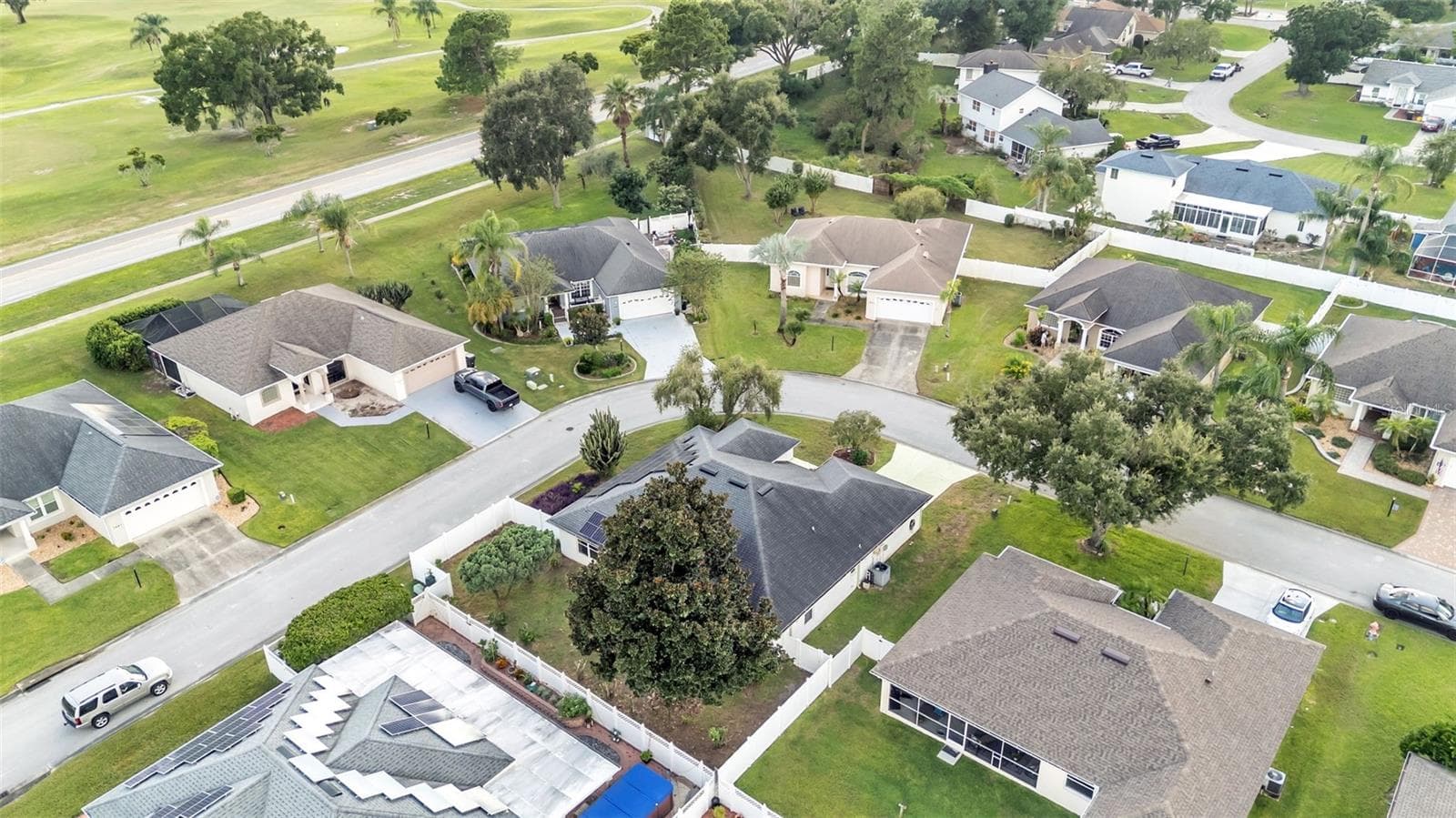 Single Family Residence at 7434 BEAUMONT DR, LAKELAND, photo 42 of 44