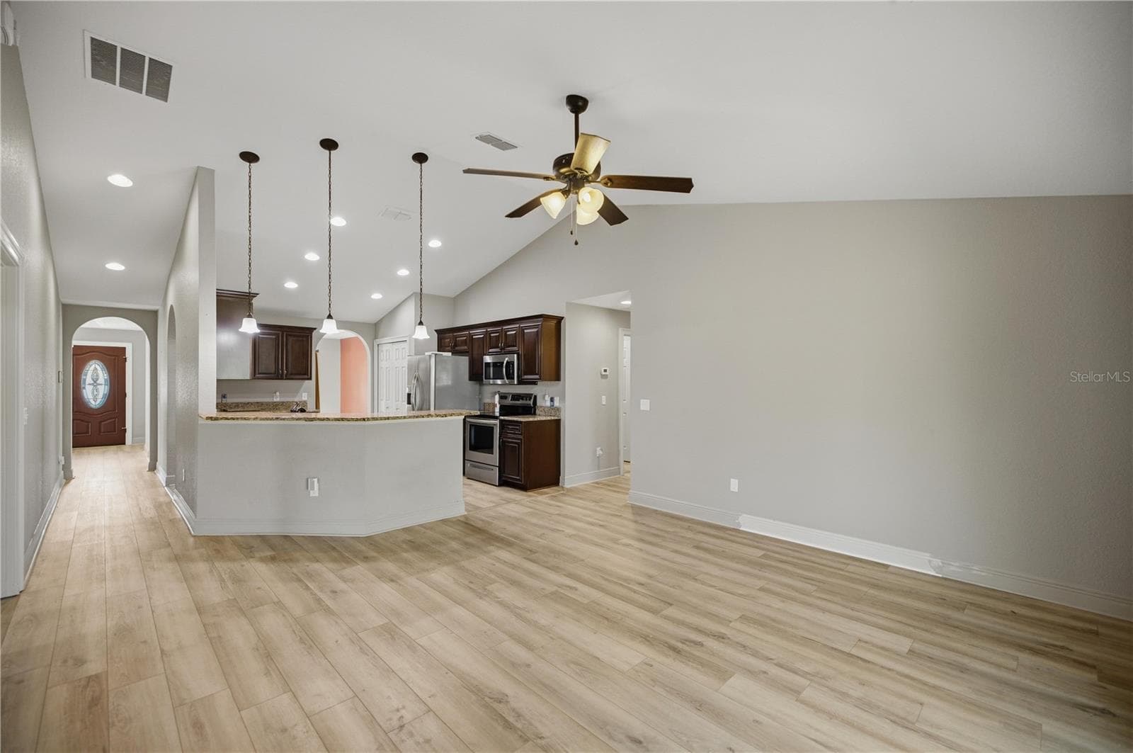 Family Room / Kitchen - 4431 SW 110TH LN, OCALA