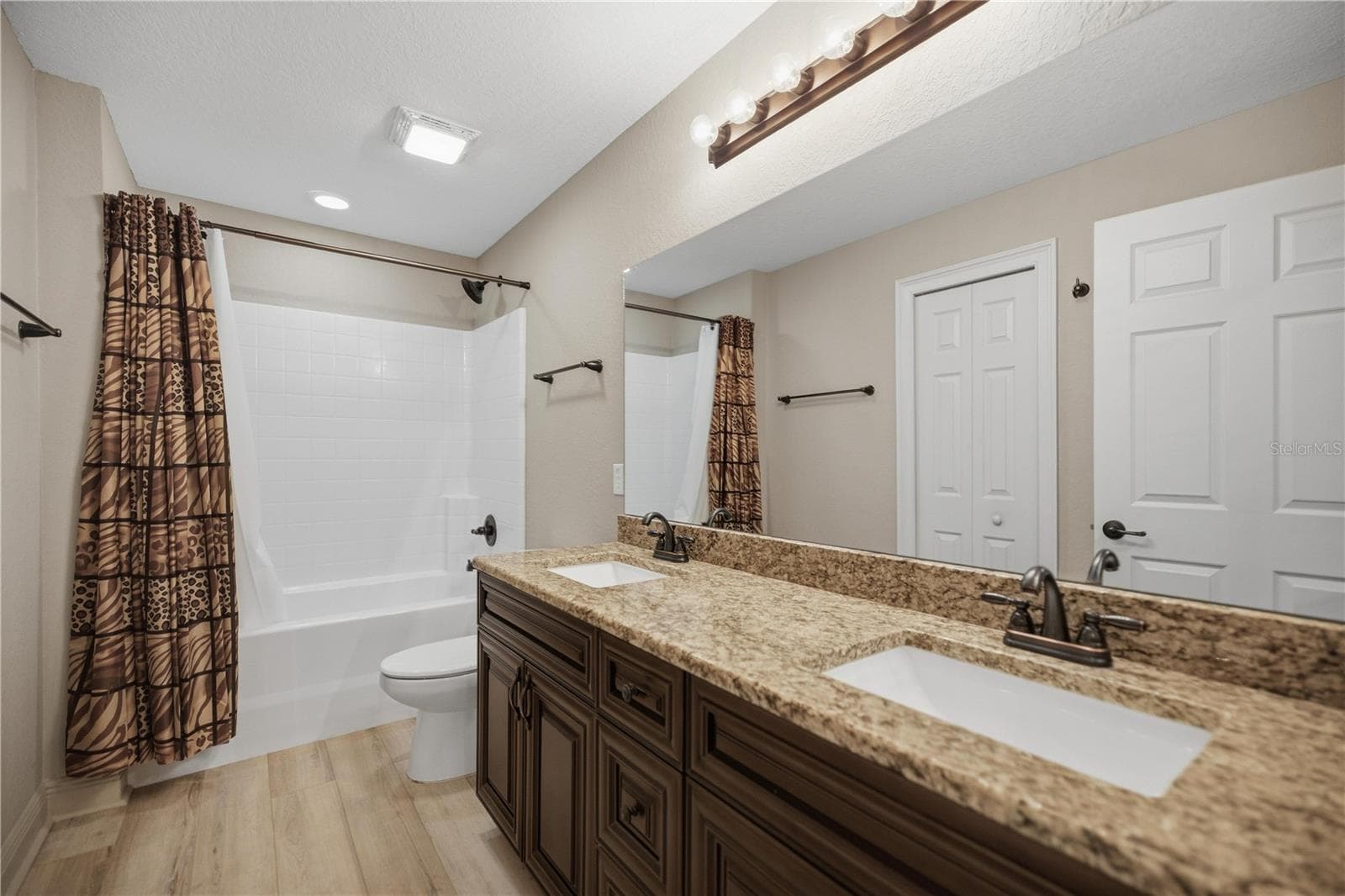 2nd bathroom - 4431 SW 110TH LN, OCALA