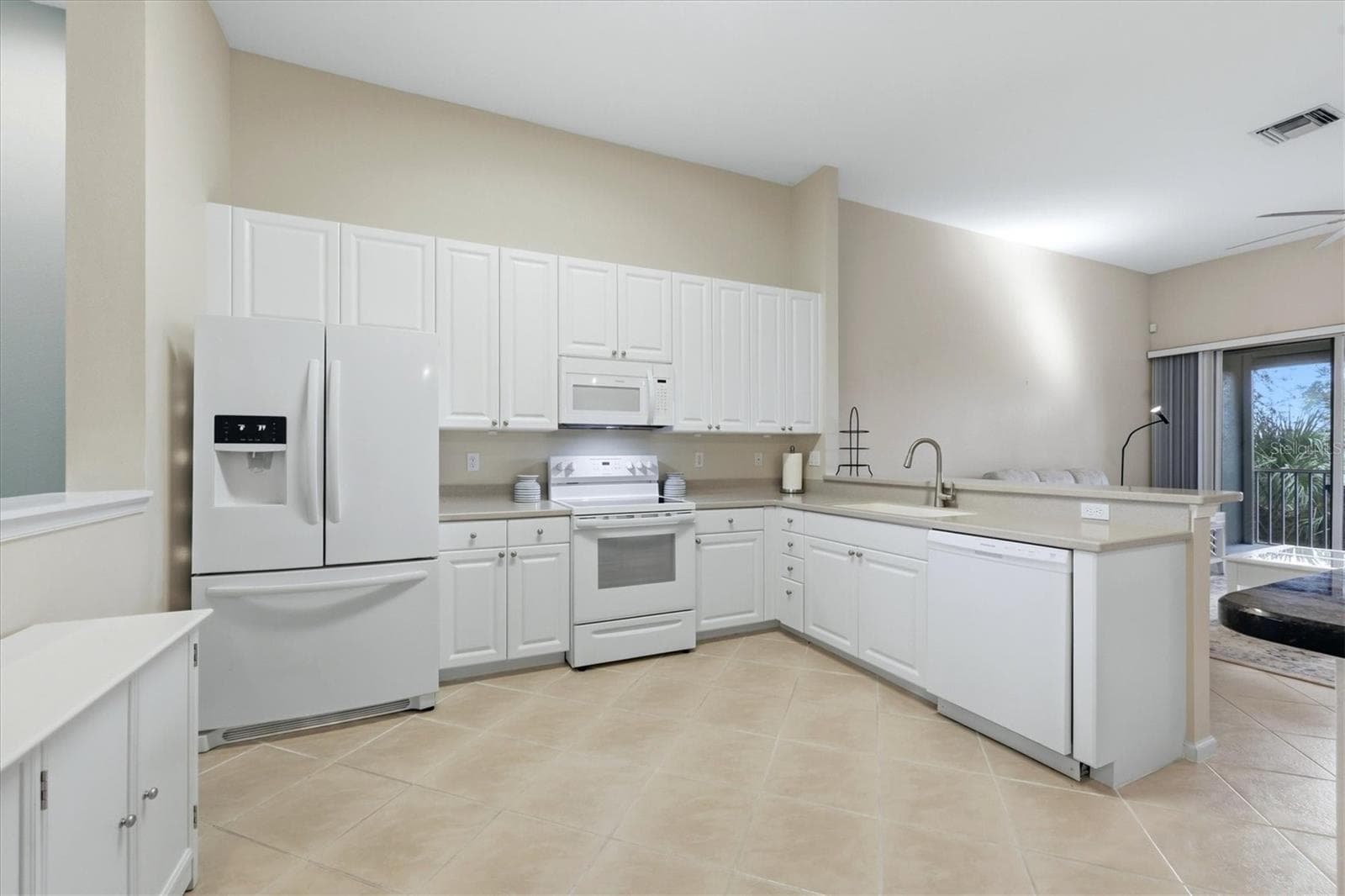 Condominium at 3433 GRAND VISTA CT #202, PORT CHARLOTTE, photo 15 of 66