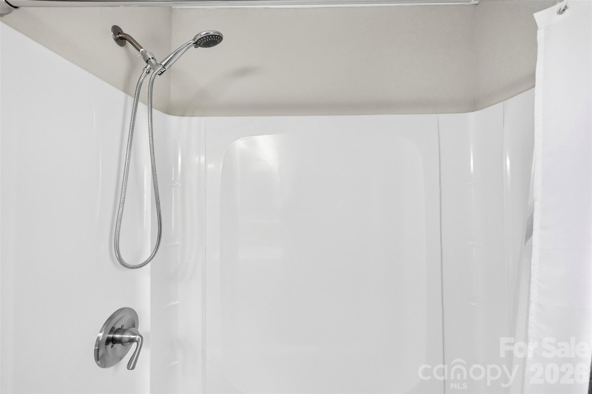 Hall bath shower - 119 Walton Street, Granite Quarry
