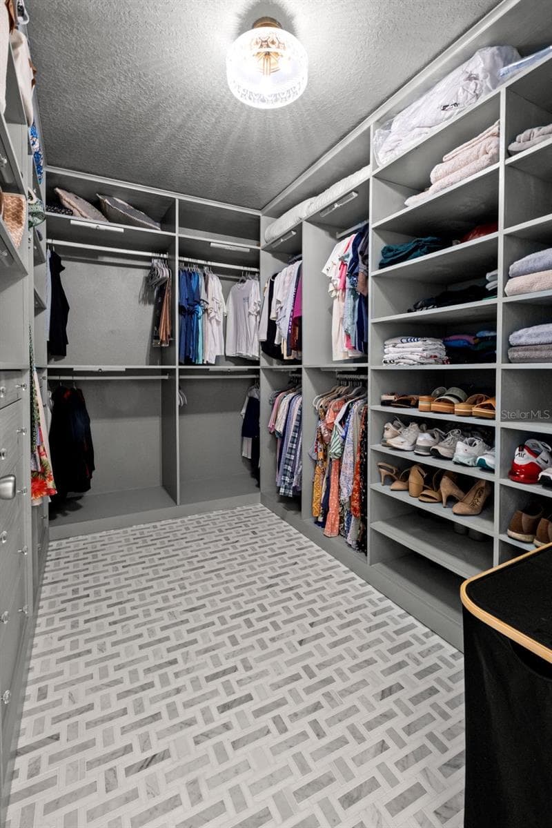 Primary Custom Closet - 13049 MAYCREST AVE, WEEKI WACHEE
